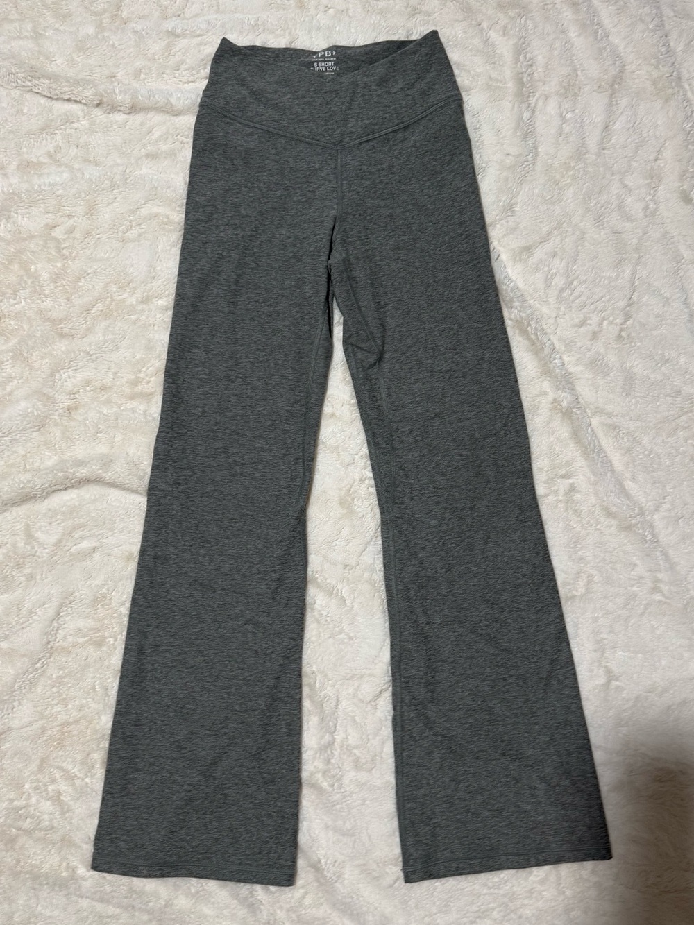 Abercrombie & Fitch Flare Leggings - YPB EVERYDAY Soft curve love - short - grey